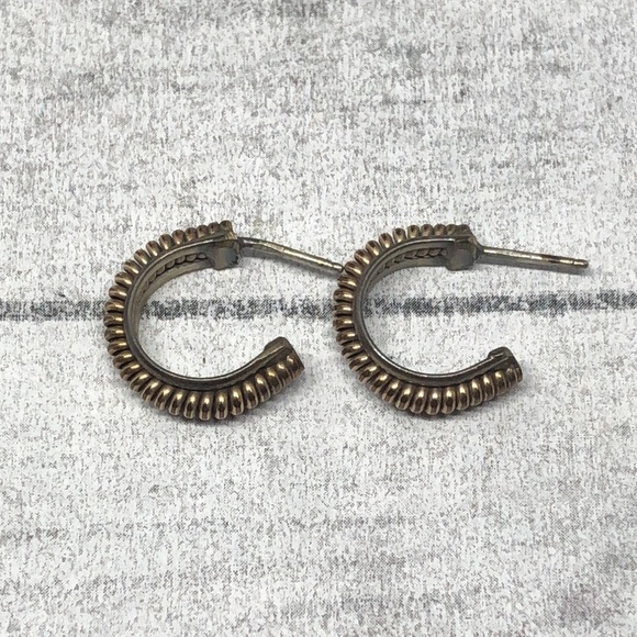 Vintage sterling silver 925 and brass mesh wire textured half hoop earrings. - Picture 5 of 7